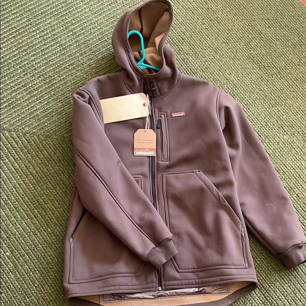 Men's Brown Patagonia mid weight coat